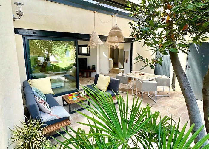 Feriehus Charmante Maison La Libournaise +parking Libourne